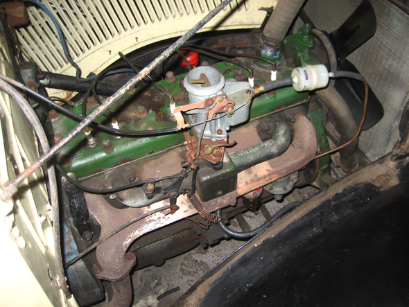 Plymouth 33 motor