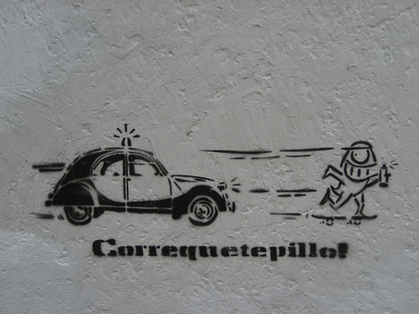 stencil-corre-que-te-pillo590