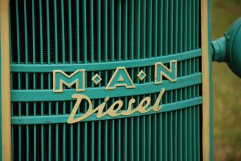 ¡Mirá el tractor MAN!