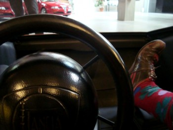 mas o menos el autito.no?...