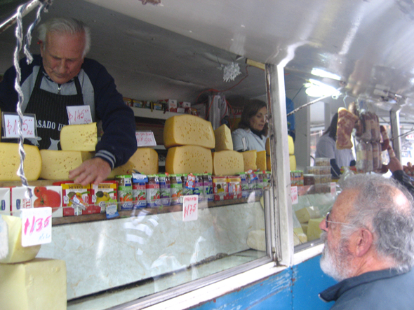 La chapa no está hecha con queso gruyere