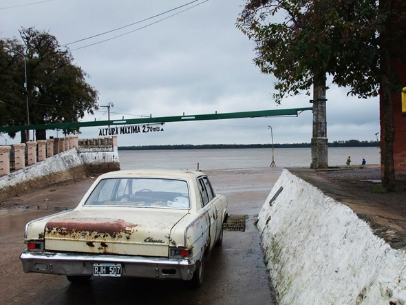 Fue a saludar a su hermano, el boca de pescado