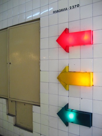 Semáforo del estacionamiento contemporáneo