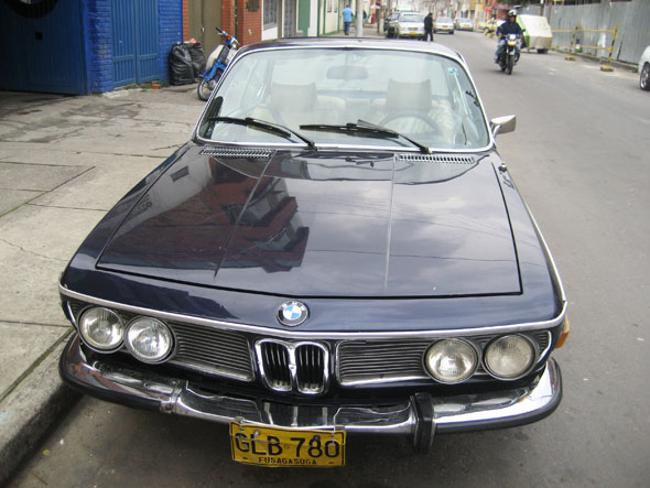 BMW frente