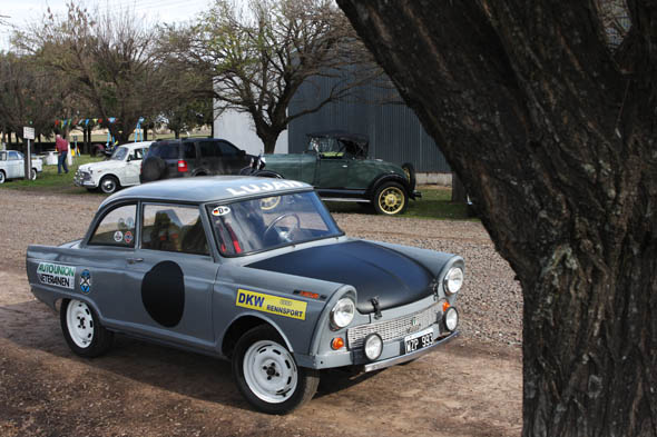 DKW y autos encuentro