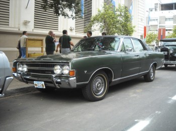 Ford Fairlane