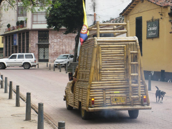 Renault 4 guadua cola