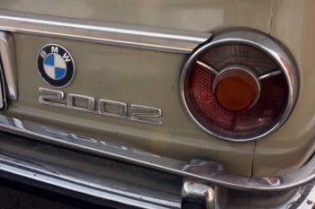 BMW 2002 faro