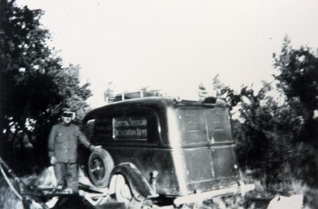 Ford Salvation y chofer2