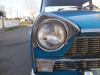 Fiat 1800 faro