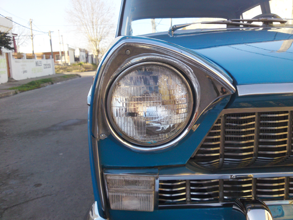 Fiat 1800 faro